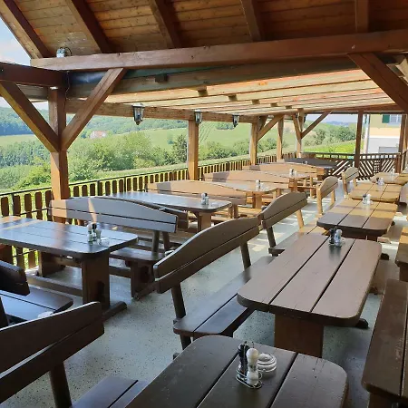 Gastehaus Rucksackpeter Pensión Hohenbrugg an der Raab